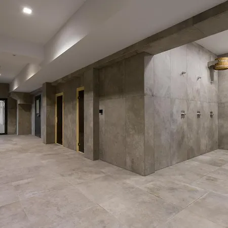 Marina Loft & Sagaris *